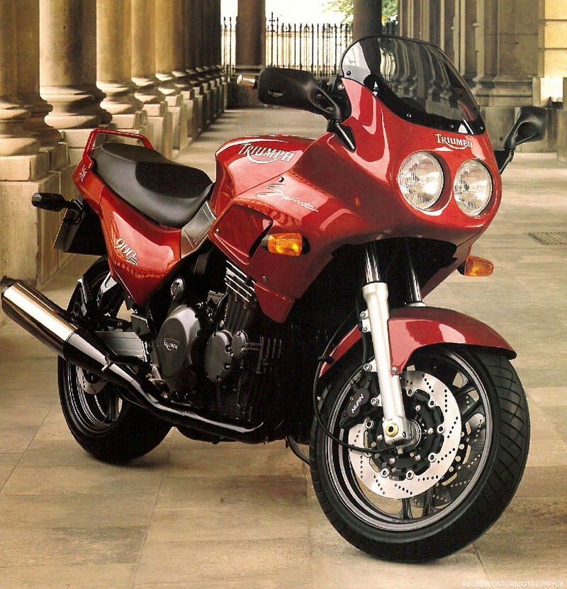 1990 Triumph Daytona 750