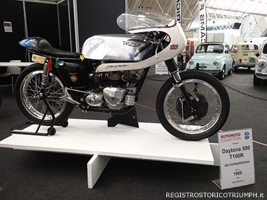 2014-04-13 AutoMotoCollection Novegro Registro Storico Triumph