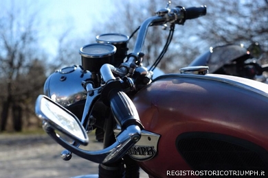 2015 Registro Storico Triumph 4 MiniRun