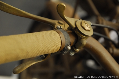 2015 Novembre - Registro Storico Triumph Rassegna Novegro
