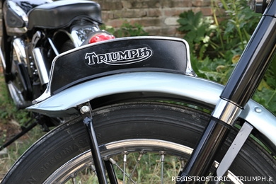 25 giugno 2016 - 4 Raduno Registro Storico Triumph (gemellaggio NBB - Nothing But British)