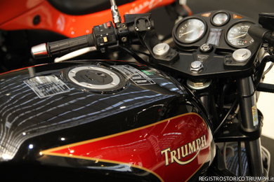 2017-04-23 AutoMotoCollection Triumph anni '90