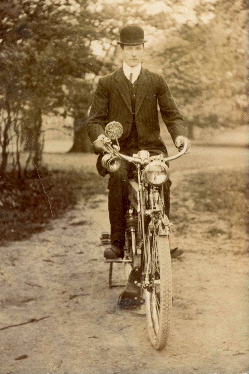 1909 - 1908 -1907 - Triumph Motorcycles