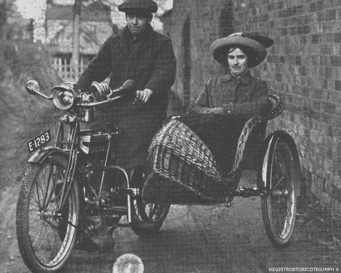 1913 - Triumph Sidecar