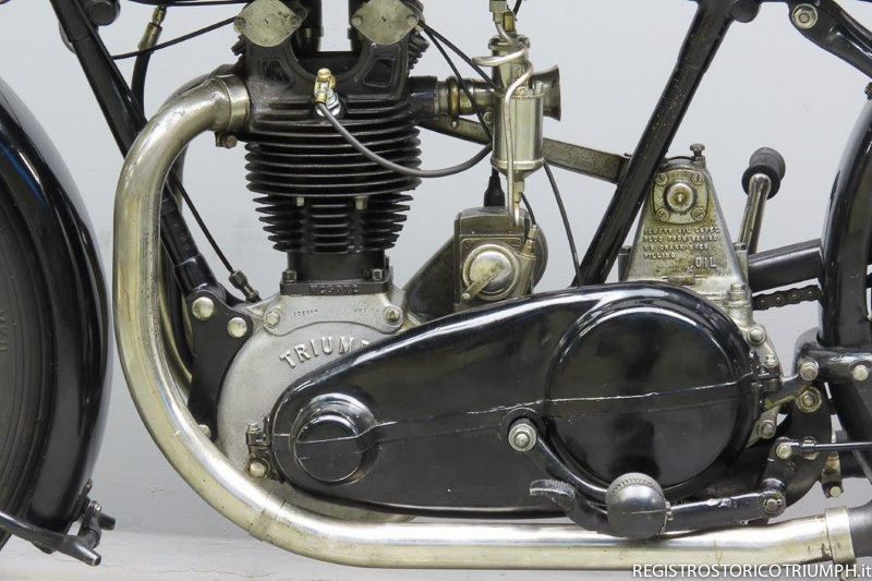 1927 - Triumph Model TT
