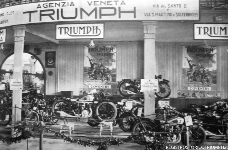 Esposizione Triumph alla fiera di Padova Esposizione Triumph alla fiera di Padova