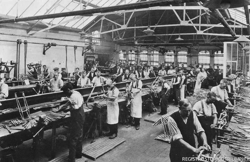 1935 - Reparto produttivo Triumph (Coventry)