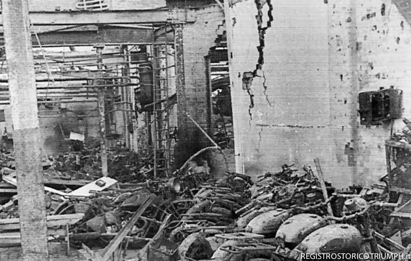 1940 - Lo stabilimento di Coventry dopo il bombardamento