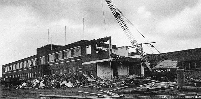 1983 - Demolizione dello stabilimento Triumph di Meriden