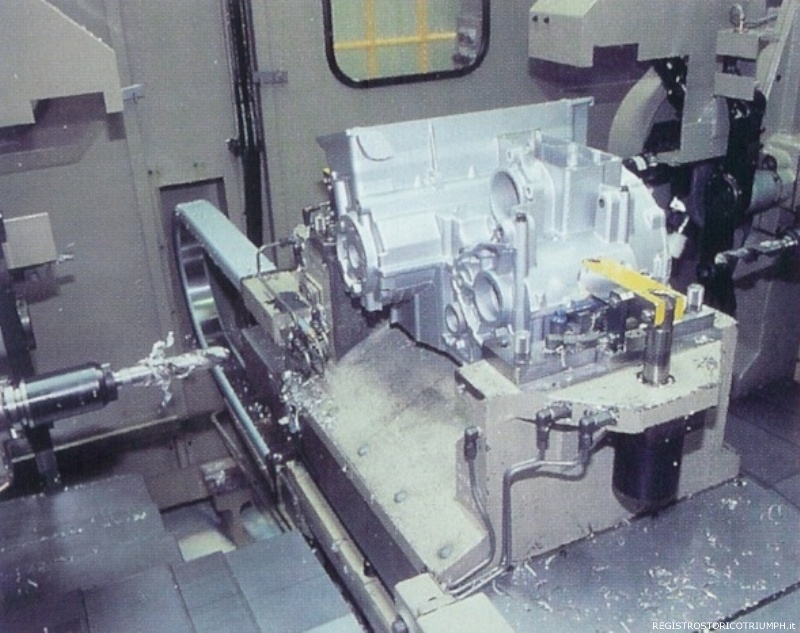 1990 - Triumph Factory T1 (Lavorazione automatica basamenti)