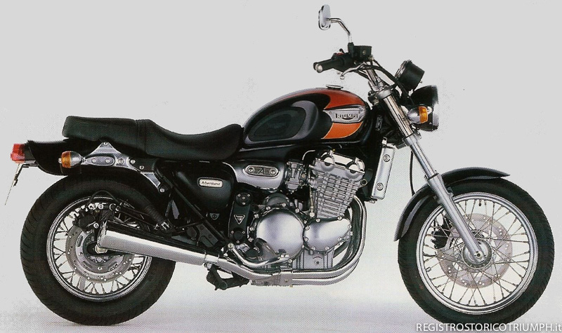 2000 - Triumph Adventurer