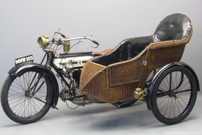 1917 - Triumph Model H con sidecar Wolbrown,